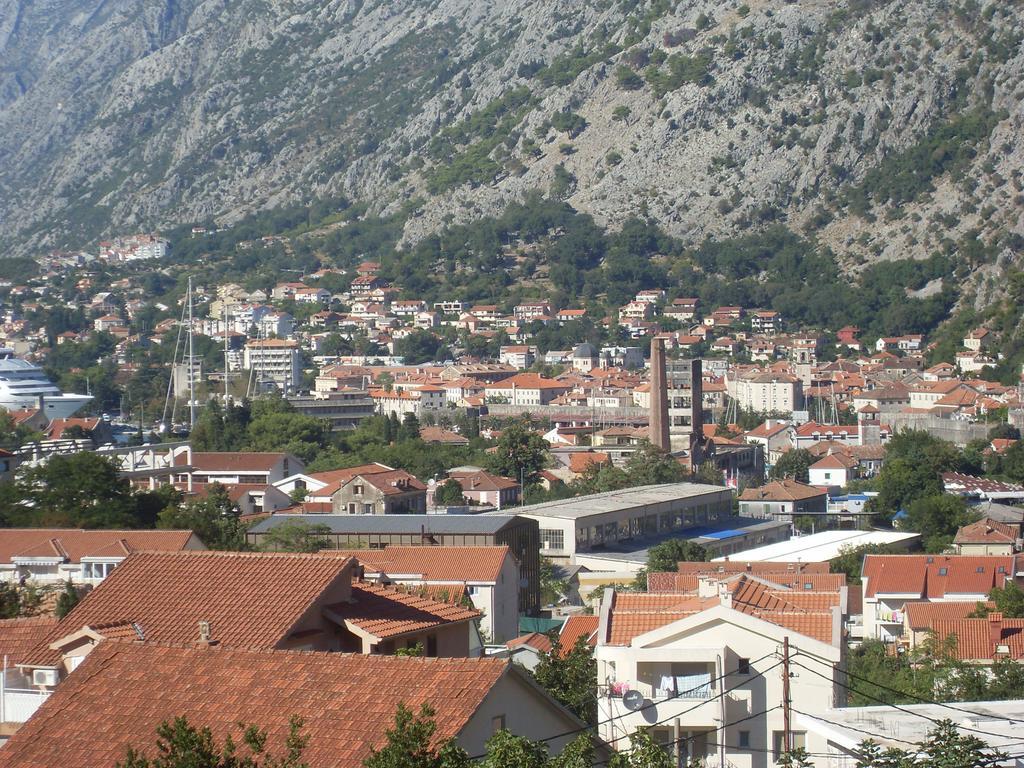 Guest House Sandra Kotor Dış mekan fotoğraf