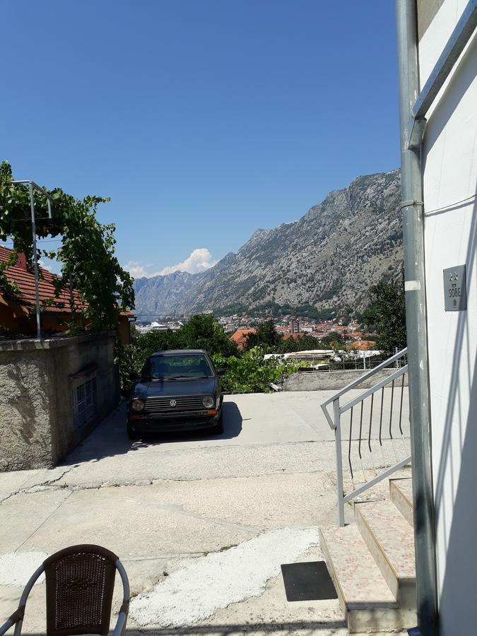 Guest House Sandra Kotor Dış mekan fotoğraf